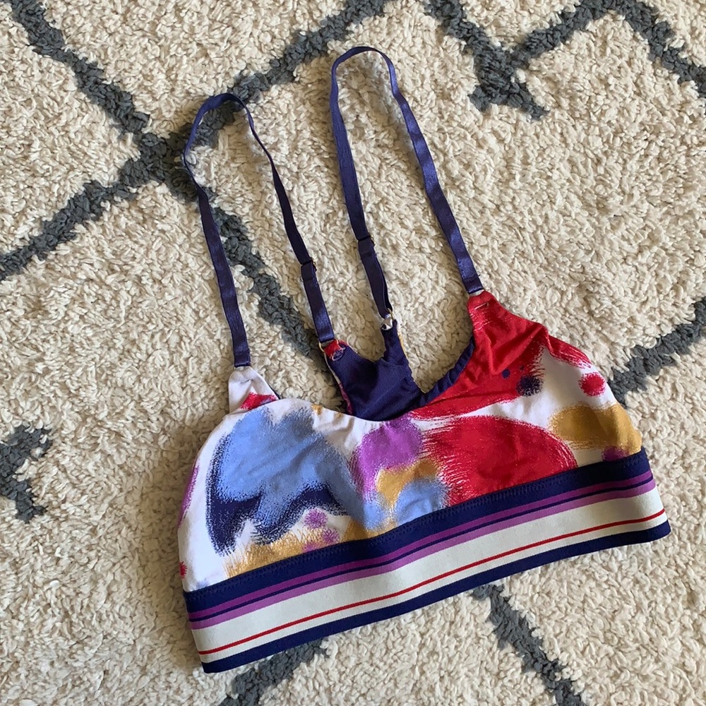 NWOT Relique sports bra Urban Outfitters